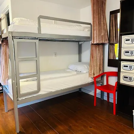 Mate Amsterdam Zaandam