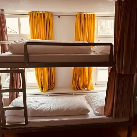 Mate Amsterdam Hostel Zaandam