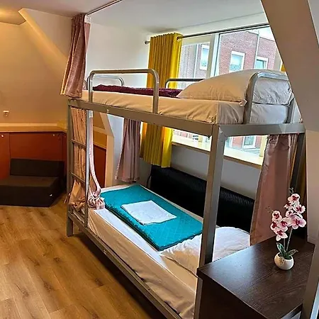 Hostel Space Amsterdam