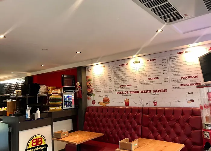 Hostel Space Amsterdam *