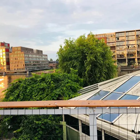 Auberge de jeunesse Space Amsterdam *